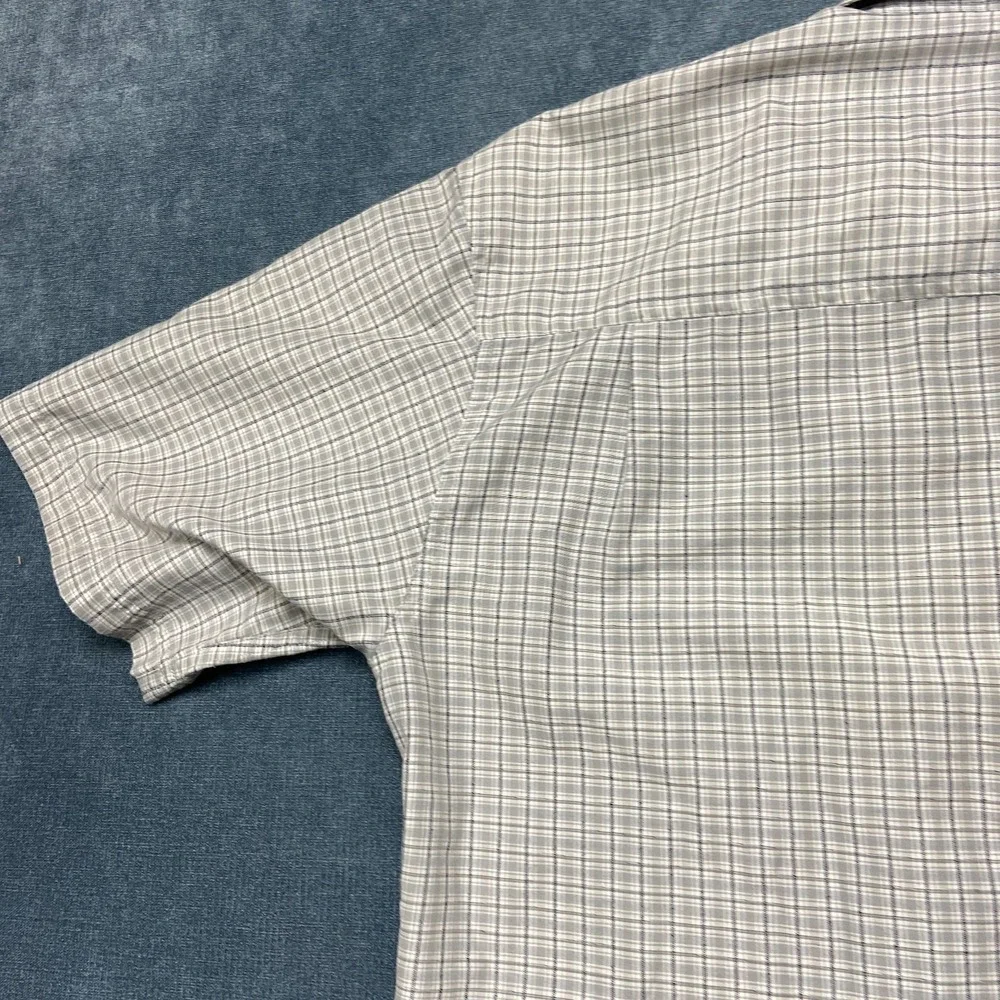 The North Face Shirt Mens Large Gray Check Mesh Lined Travel Outdoor Button Up